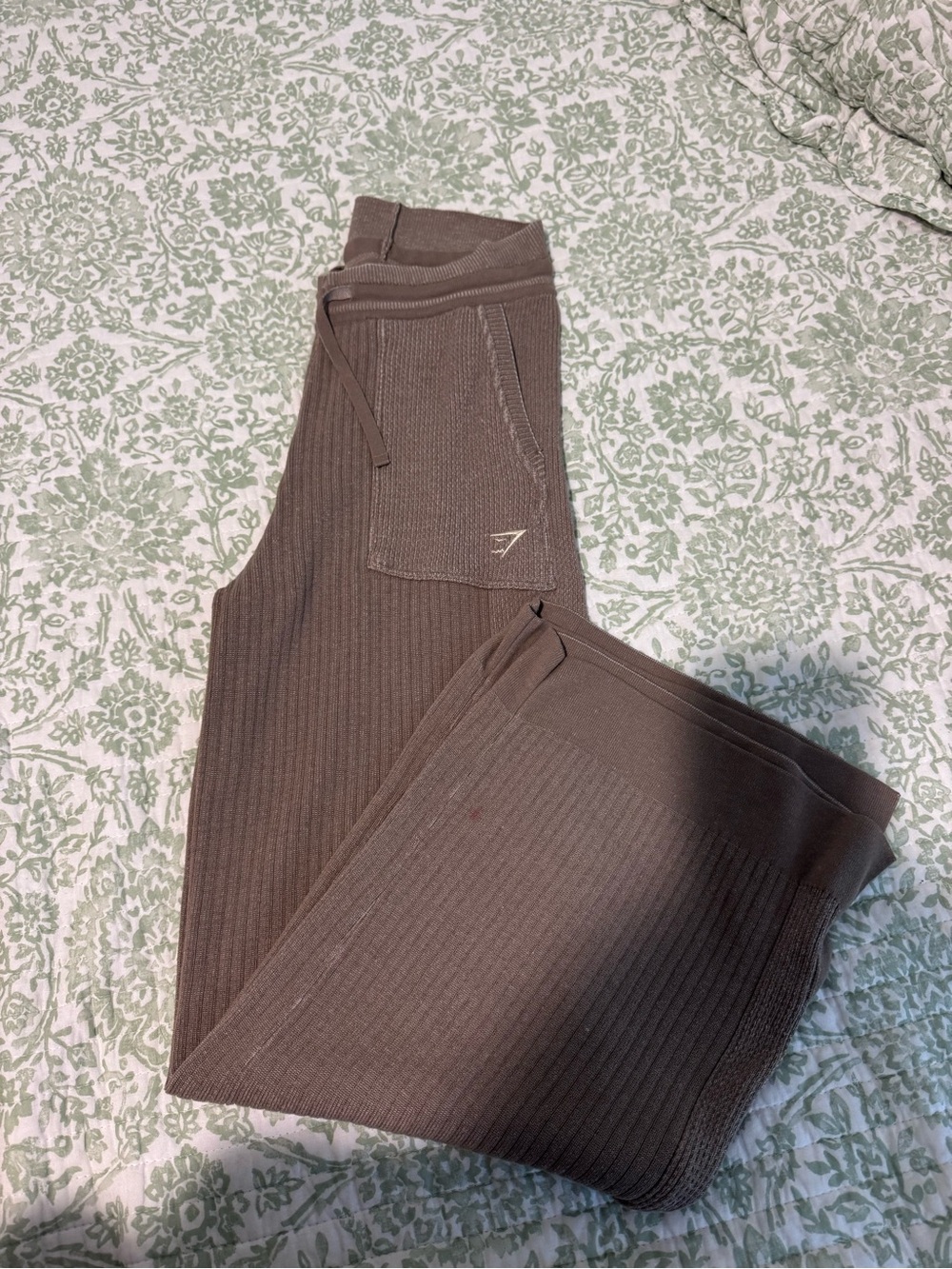 Gymshark Ribbed Sweater set - Picture 2 of 16